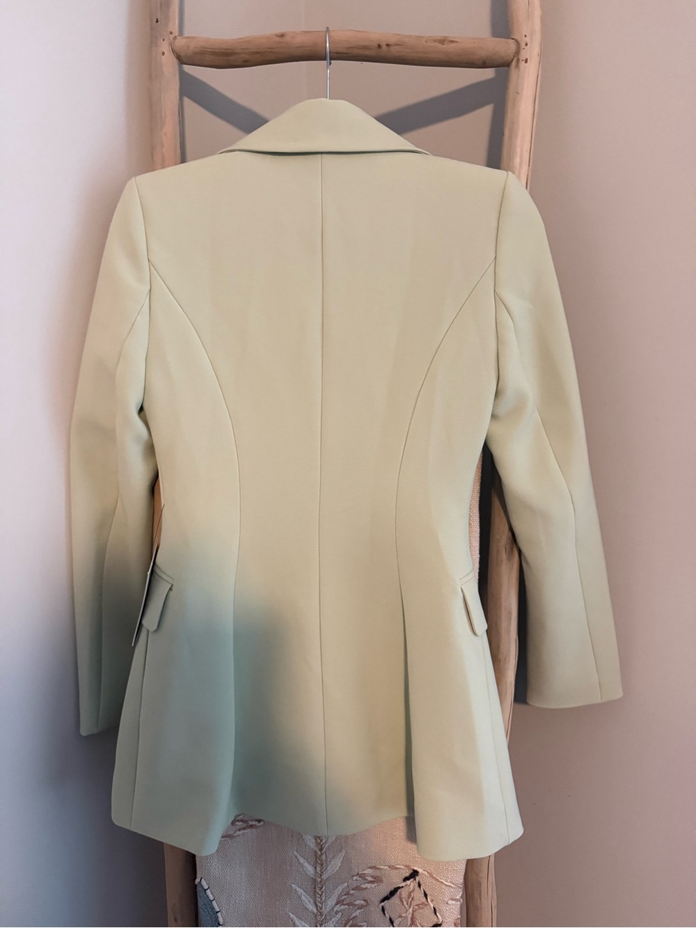 The Ultimate Structured Jacket - Picture 6 of 6